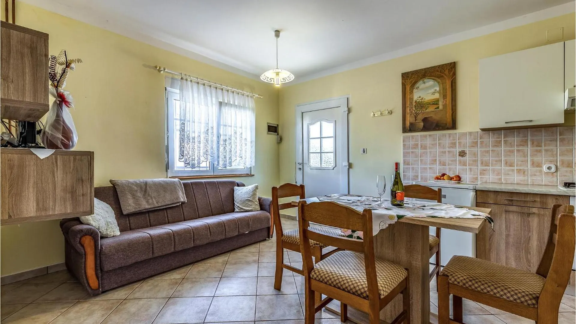 Awesome Apartment In Kavran With Wifi Pavicini