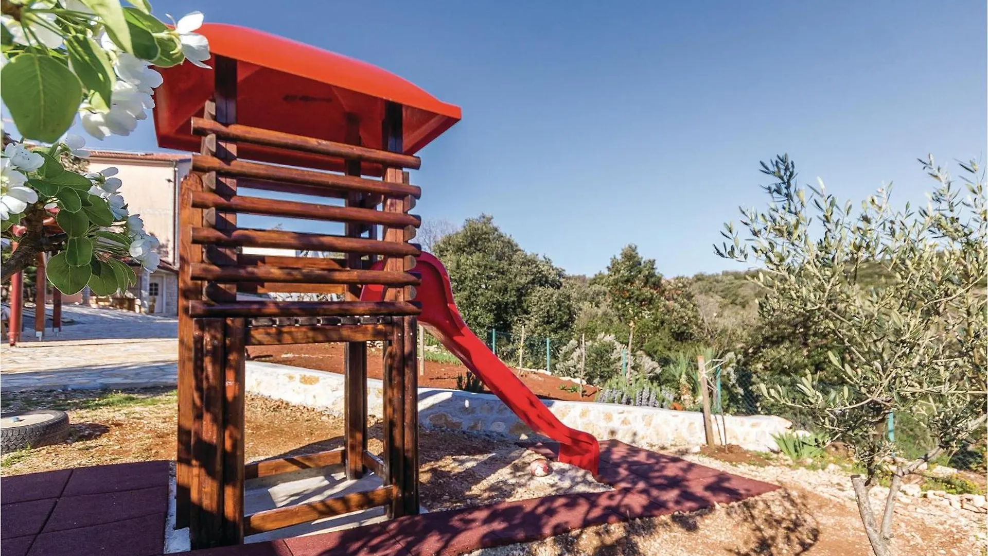 Awesome Apartment In Kavran With Wifi Pavicini Croatia
